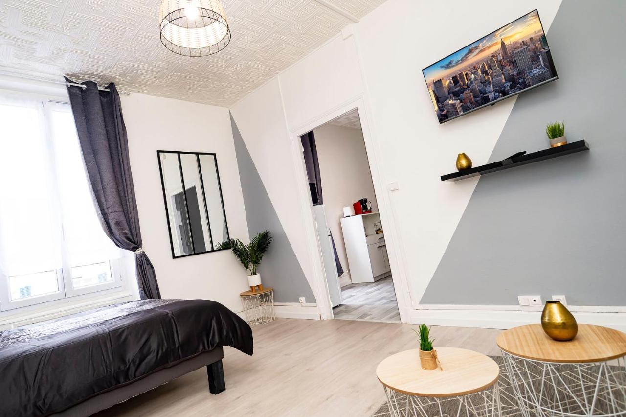 Ld-Location Hotel Монлюсон Екстер'єр фото