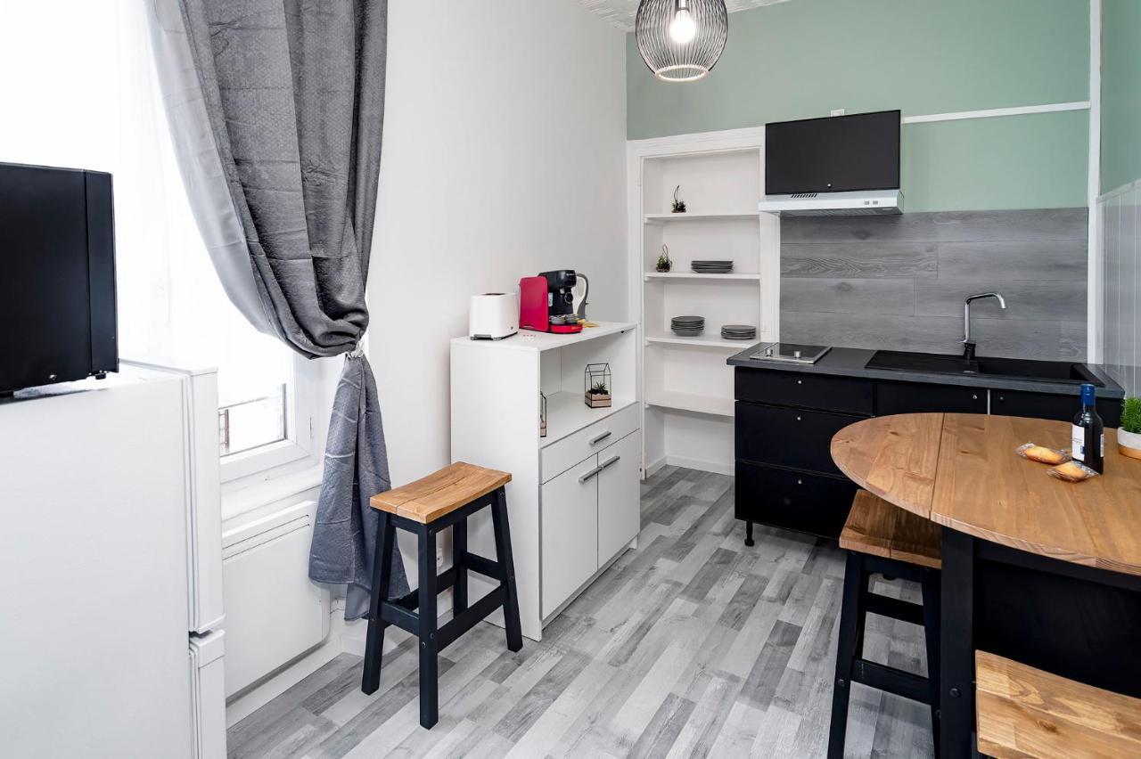 Ld-Location Hotel Монлюсон Екстер'єр фото